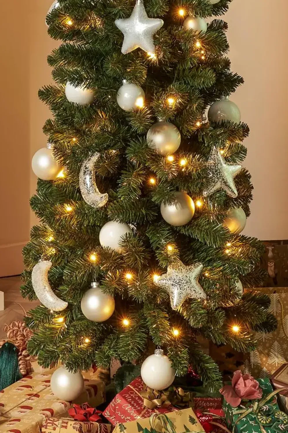 Black Box Trees Charlton Pilar verlichte kunstkerstboom groen 185cm - 120 lampjes