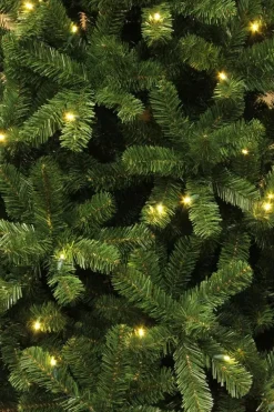 Black Box Trees Charlton verlichte kunstkerstboom groen 215cm - 360 lampjes