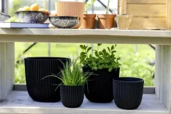 Capi 'made with' groove bol bloempot 26x23 cm zwart