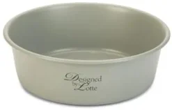Designed by Lotte Feribo voer- en drinkbak hond licht grijs 20 cm