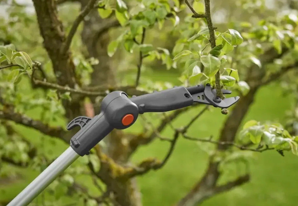Gardena Accu-telescooptakkenschaar HighCut