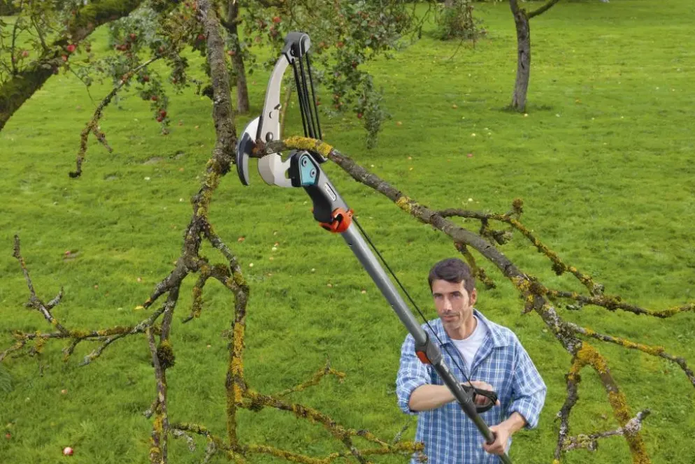 Gardena combisystem Aambeeld boomschaar