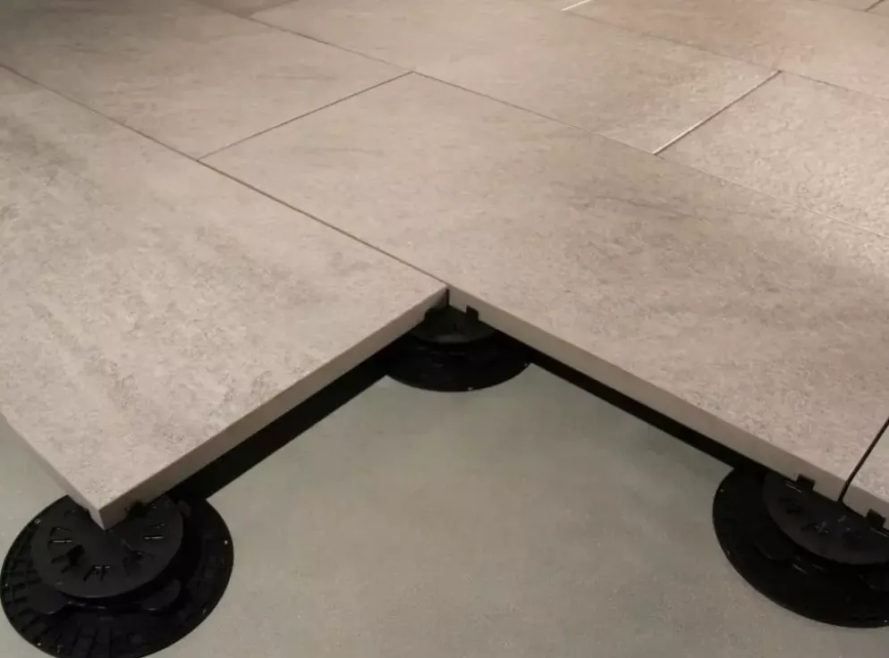 Gardenlux Tegeldragers Flex verstelbaar Zwart 15-19 mm