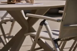 Hartman verstelbare dining tuinstoel alice sand