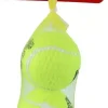Kong hond Squeakair met piep medium, net à 3 tennisballen. (Ø 6,5 cm)