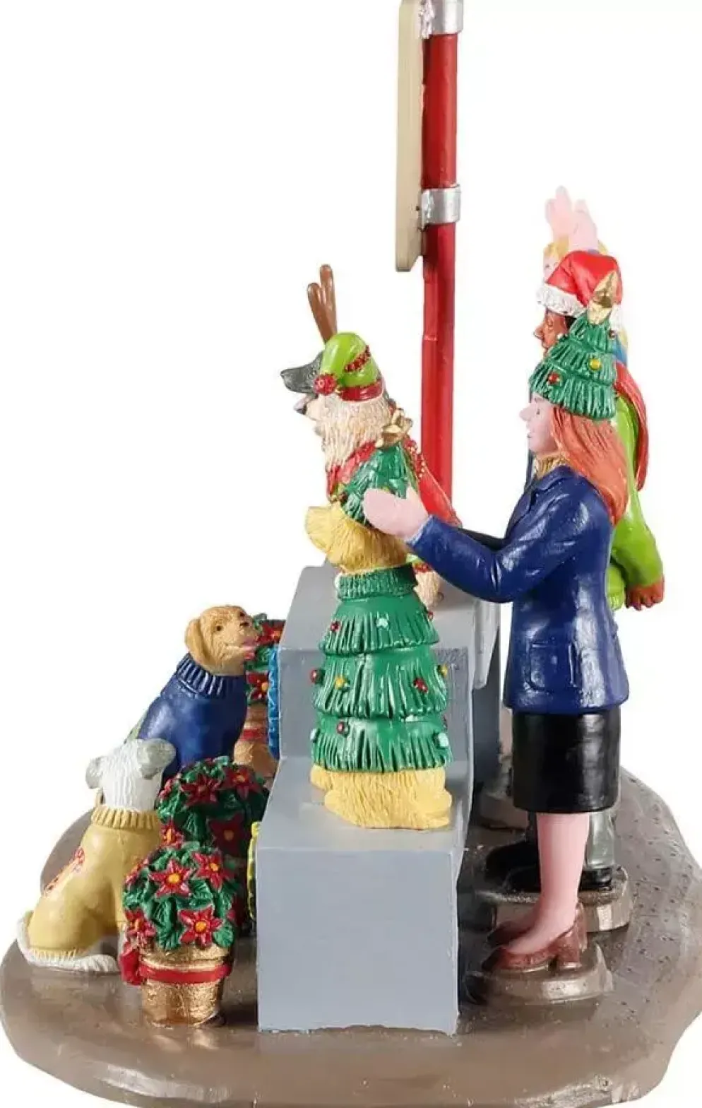 Lemax canine holiday sweater contest kerstdorp tafereel Caddington Village 2021