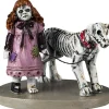 Lemax creepy doll & dog halloween figuur Spooky Town 2025