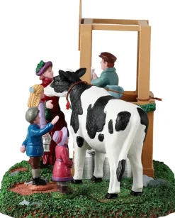 Lemax fresh milk stall kerstdorp tafereel Caddington Village 2024
