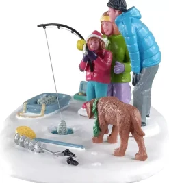 Lemax her first fish! kerstdorp tafereel Vail Village 2020
