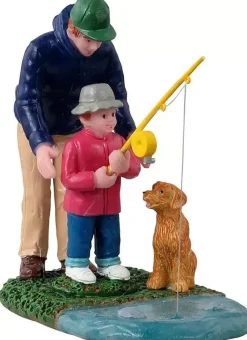 Lemax his first fishing lesson kerstdorp figuur type 3 2021