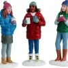 Lemax hot cocoa with friends s/3 kerstdorp figuur type 3 Vail Village 2024