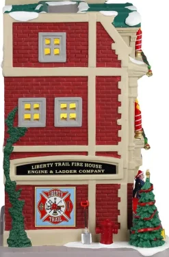 Lemax liberty trail fire house verlicht kersthuisje Caddington Village 2024