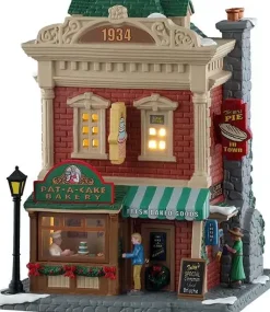 Lemax pat-a-cake bakery, verlicht kersthuisje Caddington Village 2025