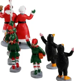 Lemax santa's elf parade kerstdorp tafereel Caddington Village 2022