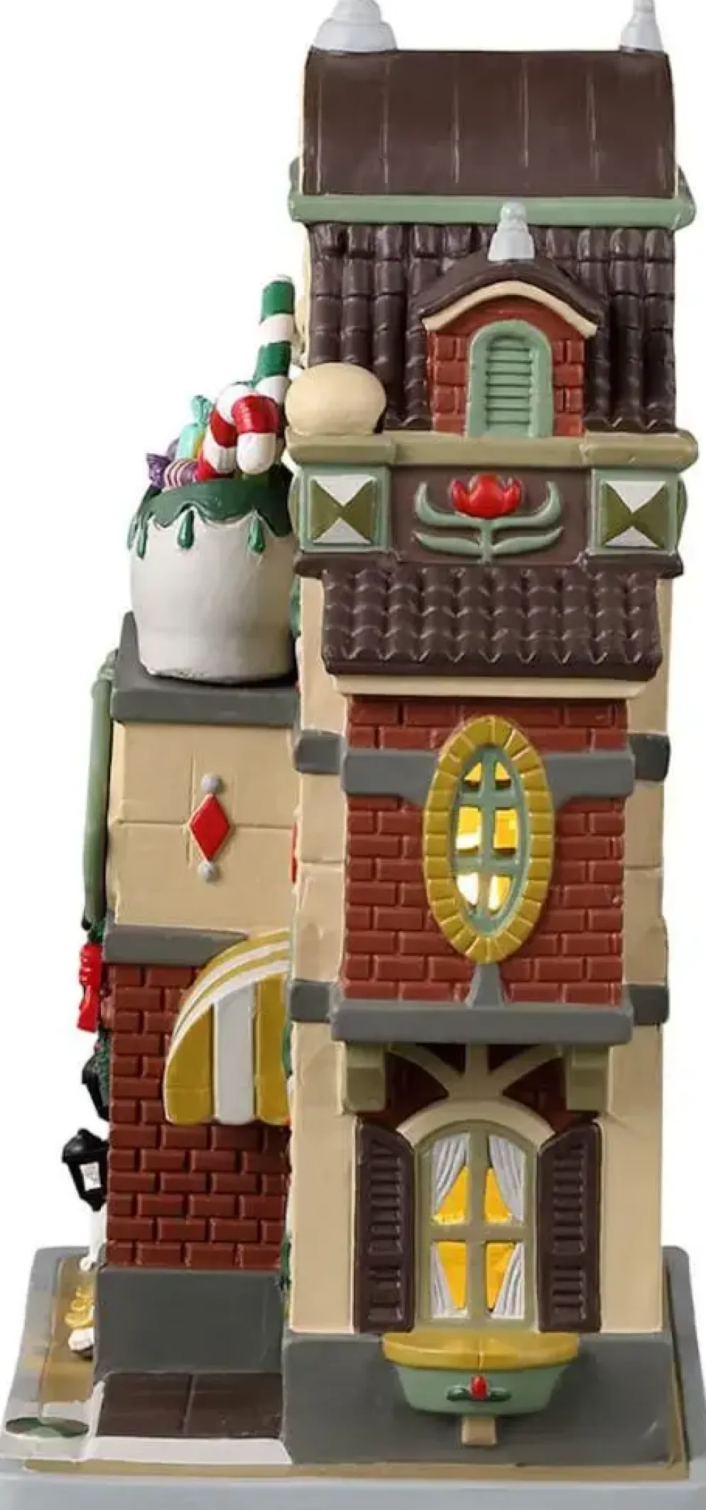 Lemax st. nick's wooden shoe shop verlicht kersthuisje Caddington Village 2023