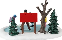 Lemax tiny tikes hockey lessons kerstdorp tafereel Vail Village 2023