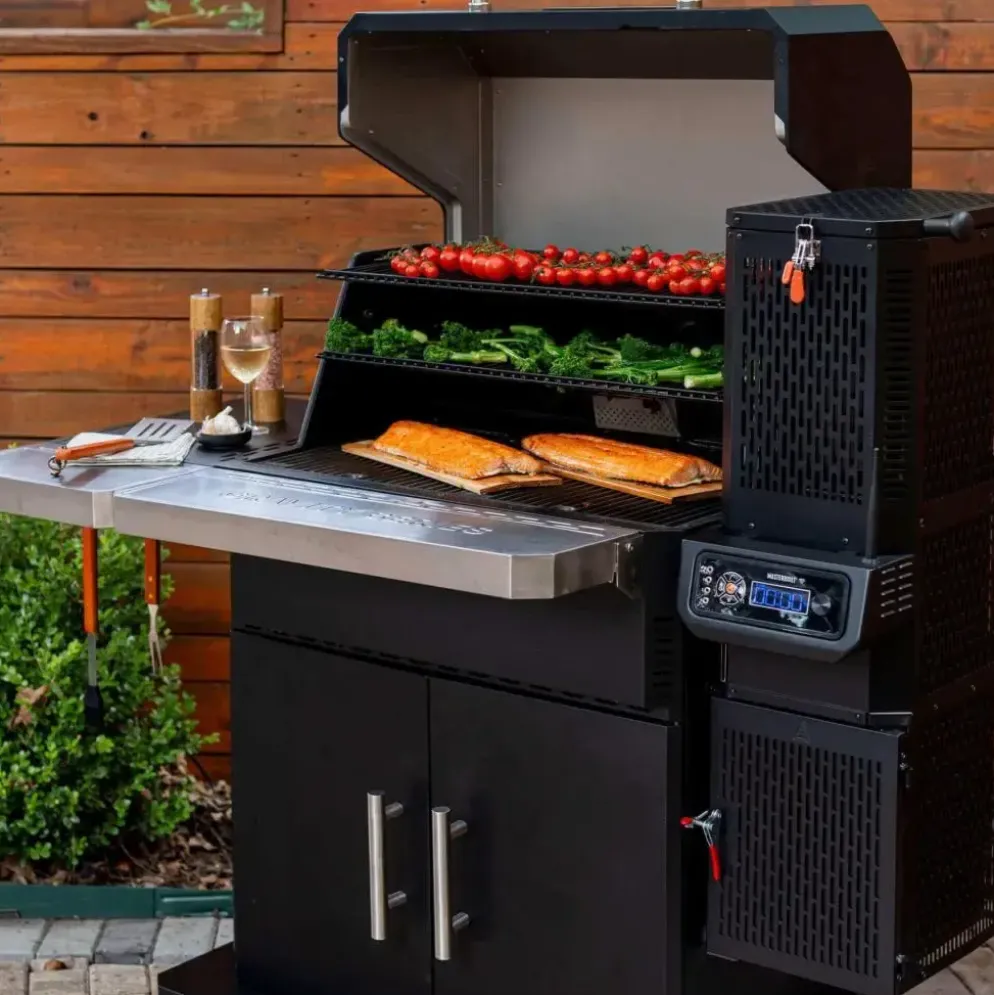 Masterbuilt® - gravity series™ 1150 digital charcoal bbq & smoker