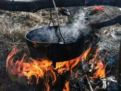 Petromax dutch oven ft6 met pootjes 5,5 liter