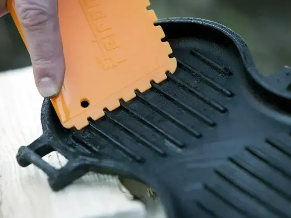 Petromax schoonmaak schraper gerribbeld