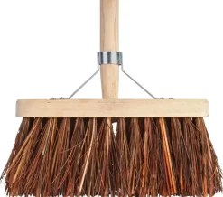 Talen Tools Bezem natuurvezel 29 cm met steel 140 cm